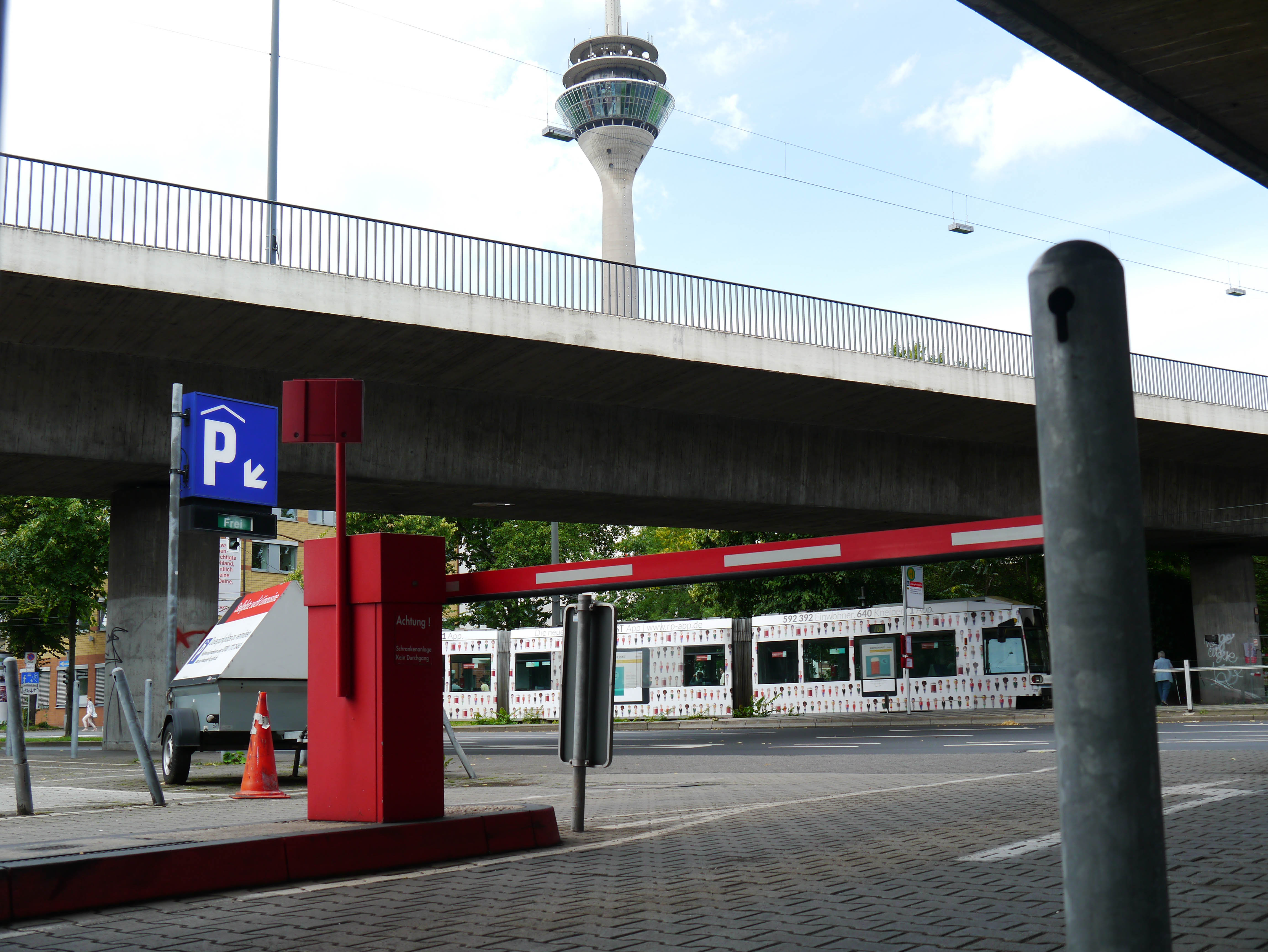 Apollo Parkplatz Düsseldorf | Q-Park