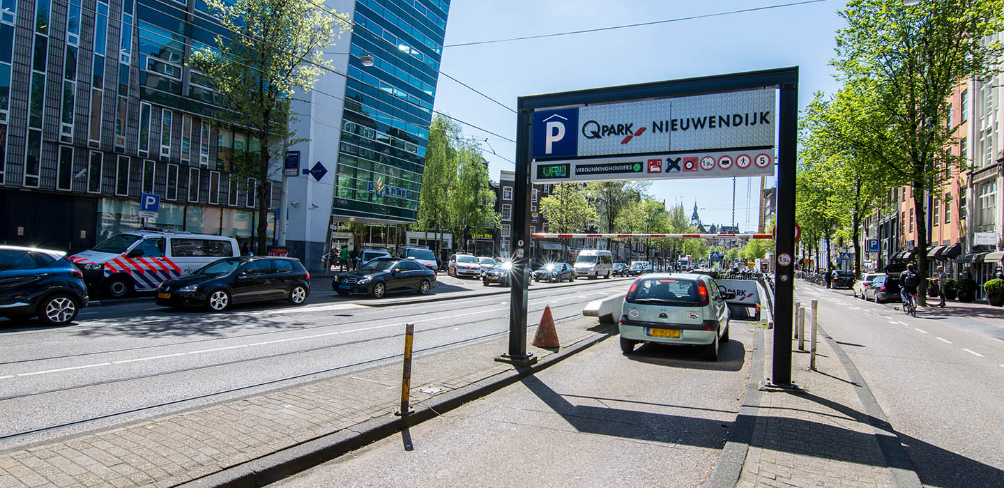 Parkeren Bij Parkeergarage Q Park Nieuwendijk Amsterdam