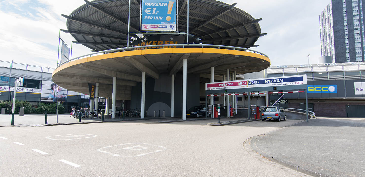 Parkeren Bij Parkeergarage Q Park Megastores Den Haag