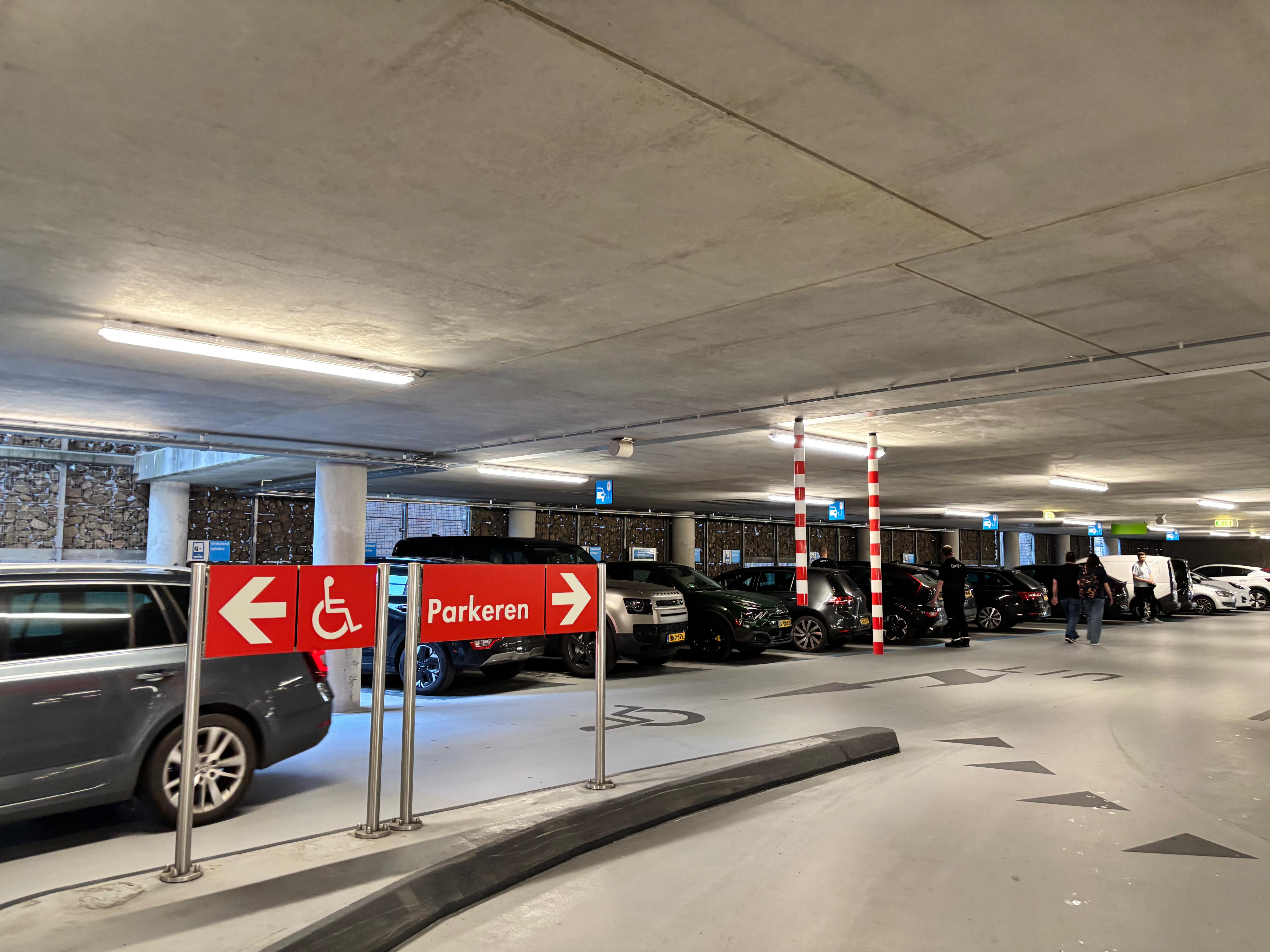 Parkeren minder valide plekken 