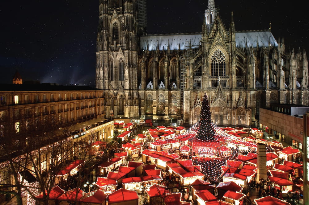 Parken am Weihnachtsmarkt am Kölner Dom QPark.de