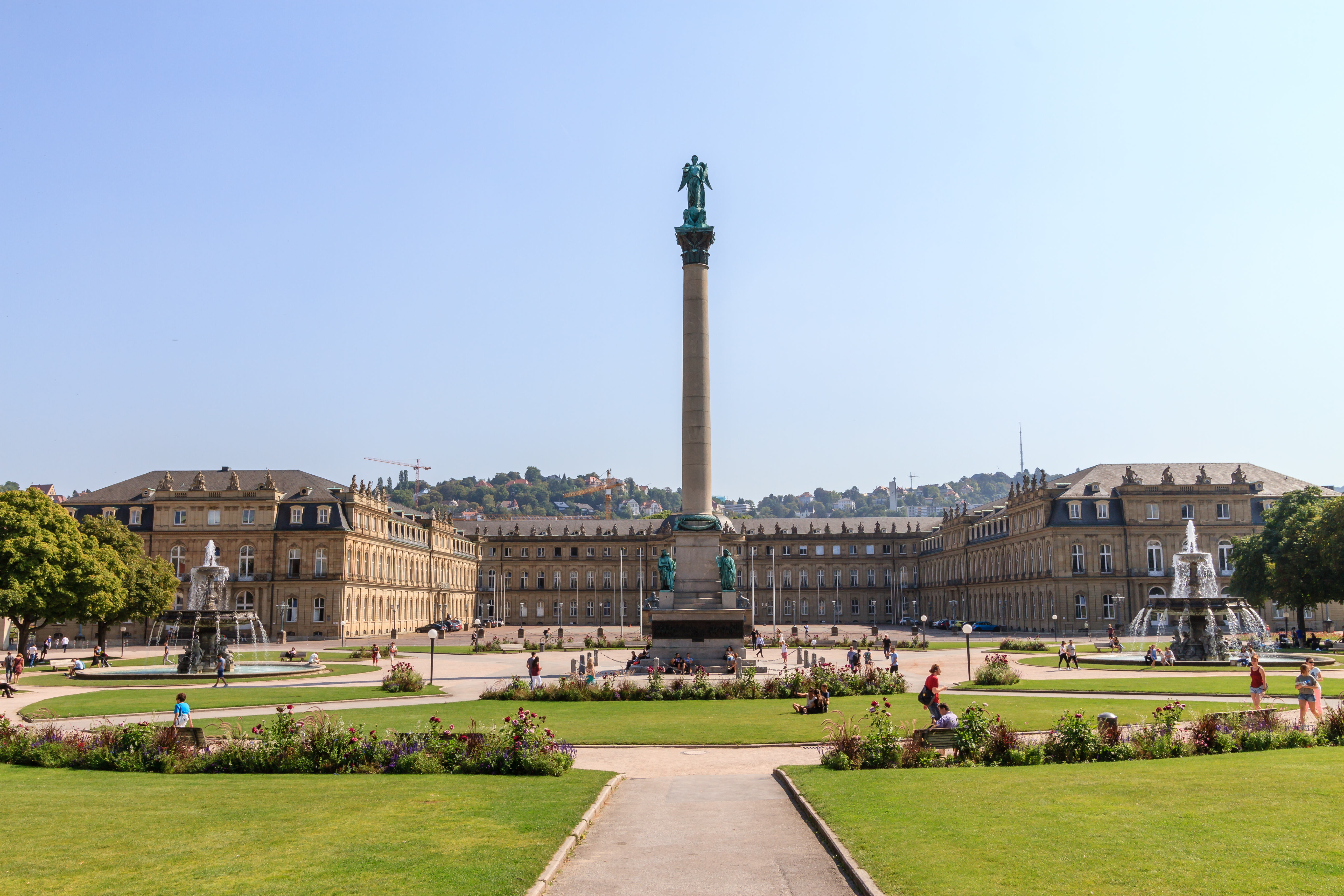 Parken am Schlossplatz QPark.de