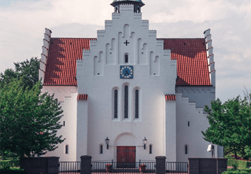 Aabyhøj Kirke  parking with Q-Park