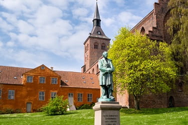 Park with Q-Park when visting Odense