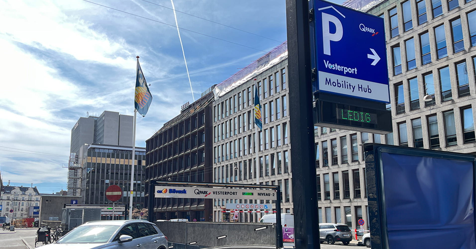 Q-Park Vesterport mobility hub sign with the entry in the background