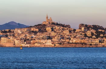 Au bord de la mer à Marseille