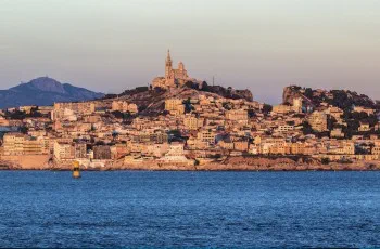 Au bord de la mer à Marseille Au bord de la mer à Marseille